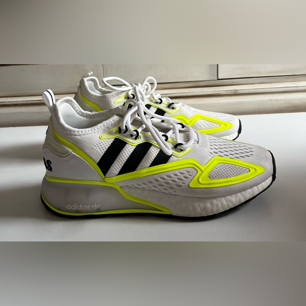 Women’s Adidas ZX 2K BOOST SHOES Cloud White / Solar Yellow /Core Black tennis 6